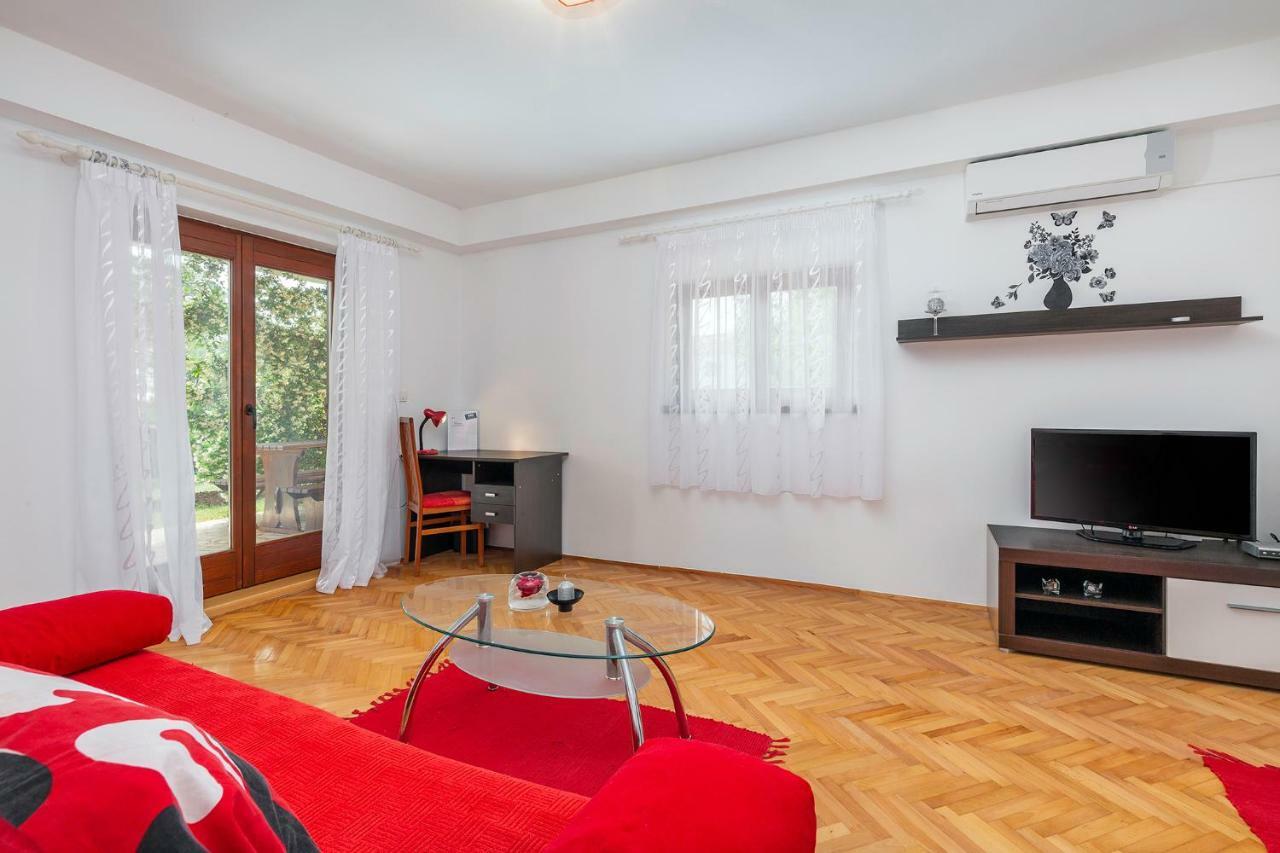 Guest House Ravnić Poreč Extérieur photo