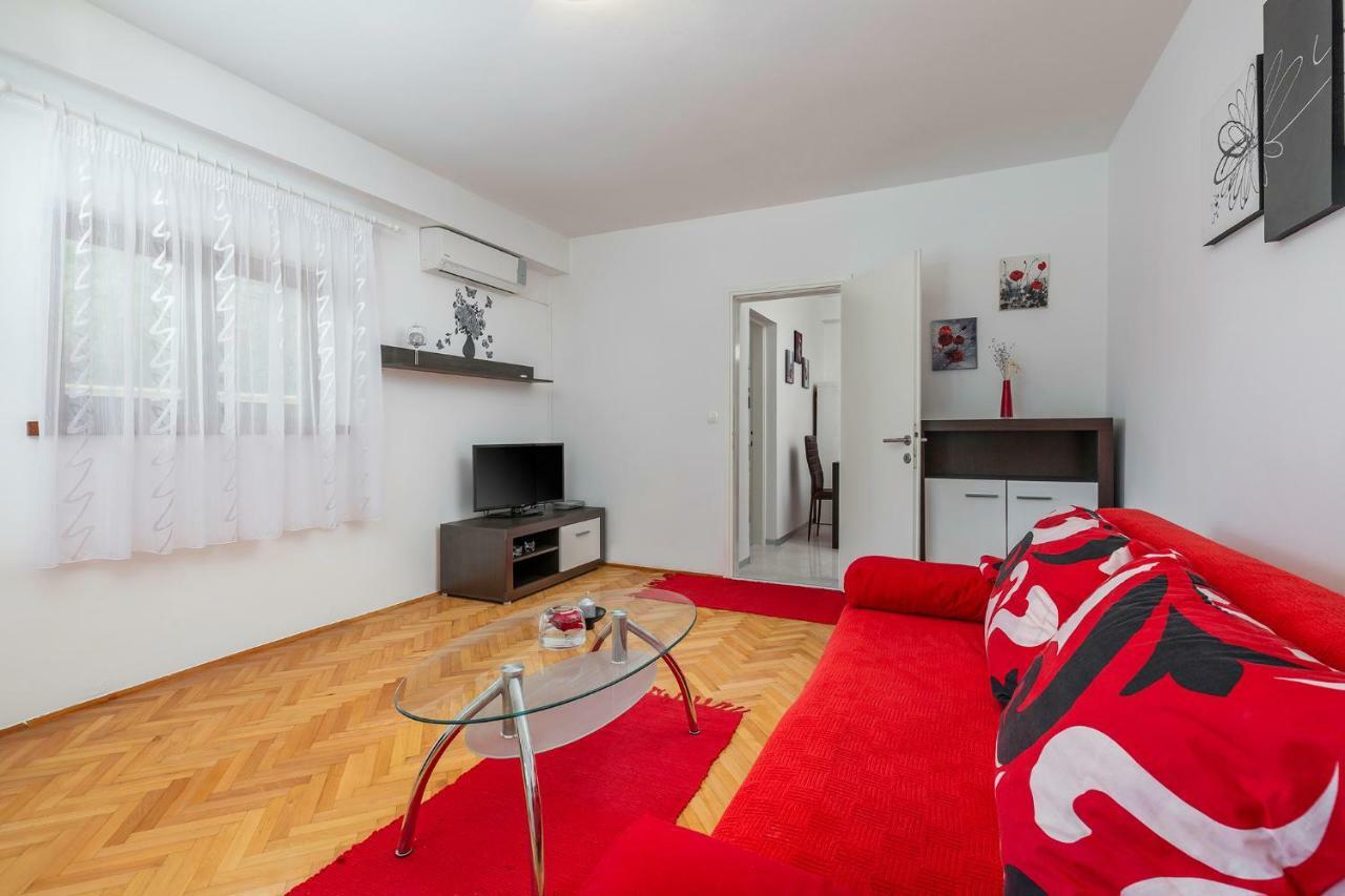 Guest House Ravnić Poreč Extérieur photo