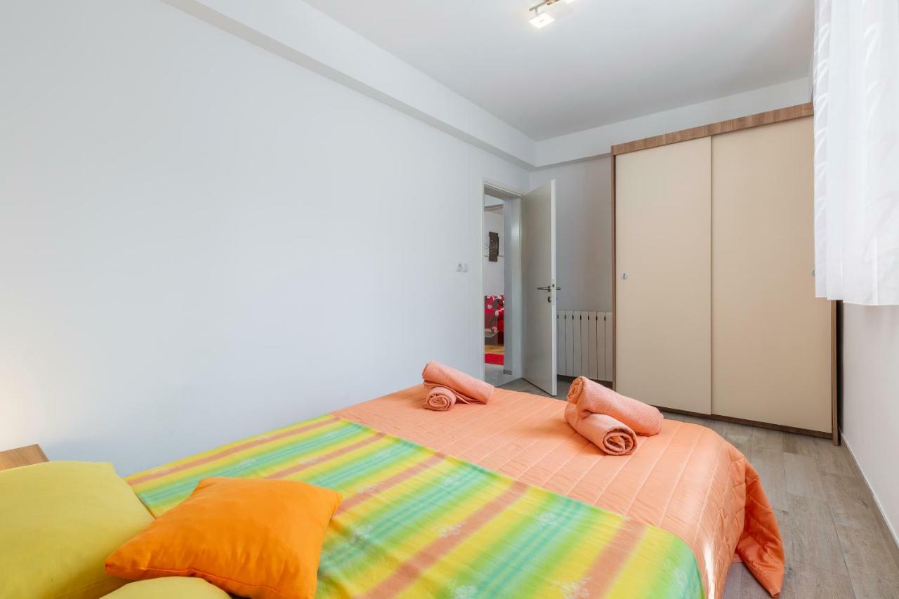 Guest House Ravnić Poreč Extérieur photo